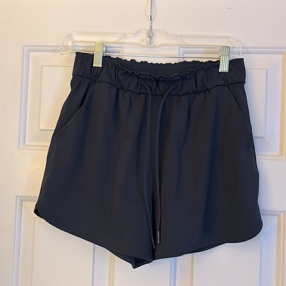 lululemon stretch high-rise shorts in true navy